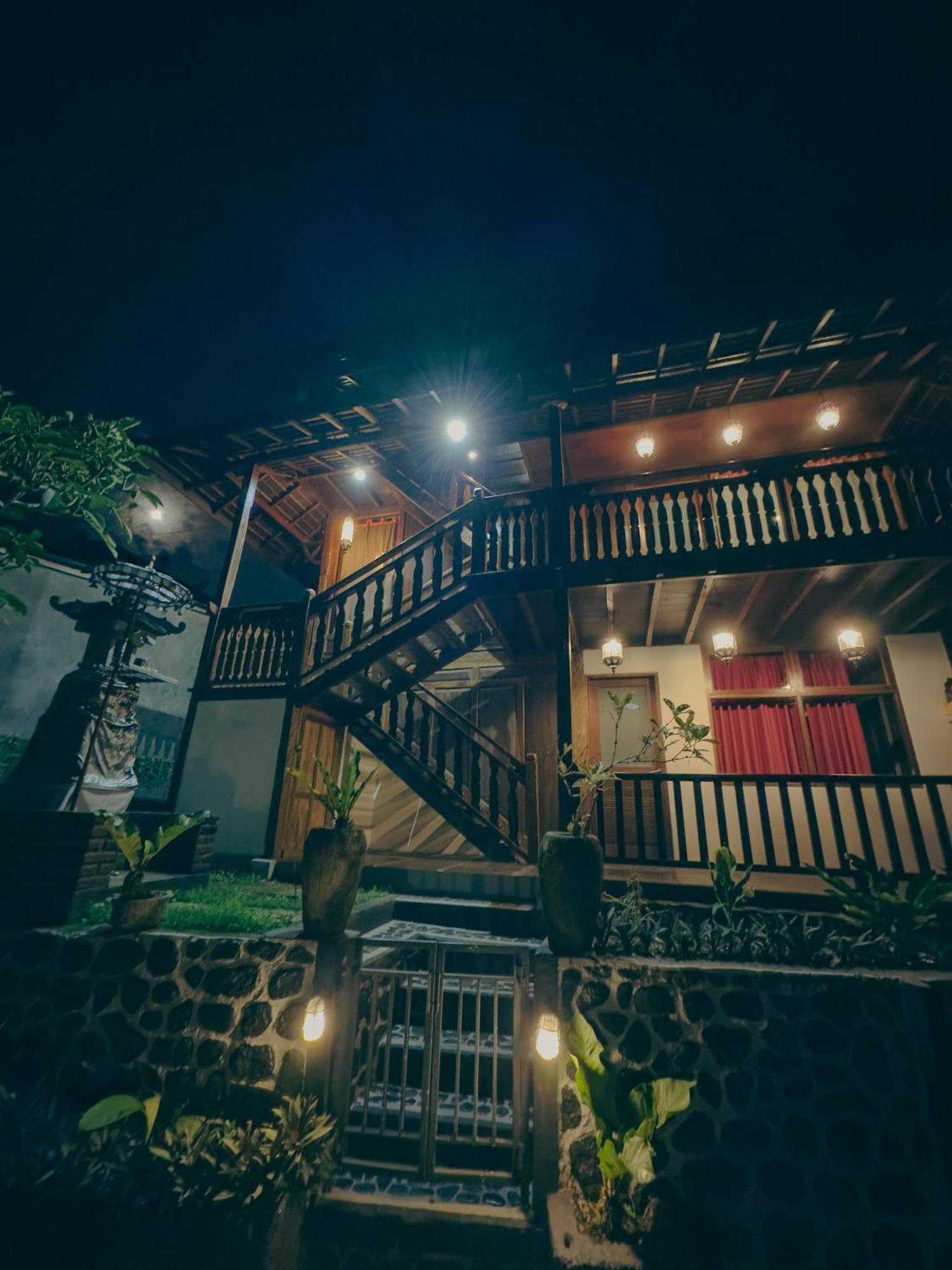 Munduk Tjeraki House Guest House Exterior foto